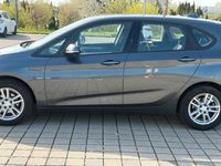 Gebraucht BMW 218 Advantage 136 PS (100 kW) 2017 Schwarz Kombi