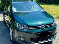 Gebraucht VW Touran Cross 150 PS (110 kW) 2014 Grün Van / Kleinbus