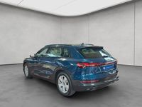 Gebraucht Audi e-tron Advanced 300 kW (408 PS) 2021 Galaxisblau metallic SUV