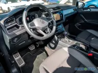 Używany VW Touran Active 150 KM (110 kW) 2023 Czarny Minivan