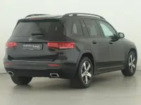 Gebraucht Mercedes GLB220 190 PS (139 kW) 2023 Metalliclack kosmosschwarz SUV