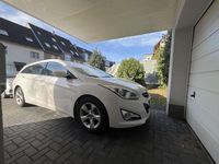 Gebraucht Hyundai i40 Premium 136 PS (100 kW) 2015 Weiß Kombi