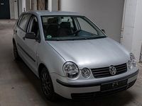 Gebraucht VW Polo Comfortline 86 PS (63 kW) 2002 Silber Kleinwagen