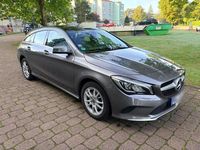 Gebraucht Mercedes CLA200 136 PS (100 kW) 2018 Grau Kombi