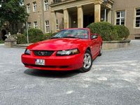 Usata Ford Mustang 193 CV (141 kW) 2004 Rosso Cabrio