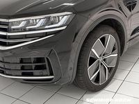 Gebraucht VW Touareg Elegance 381 PS (280 kW) 2024 Grenadillschwarz (schwarz) SUV