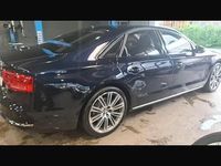 Gebraucht Audi A8 371 PS (272 kW) 2011 Blau Limousine