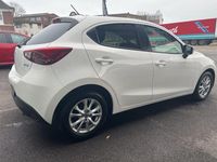 Gebraucht Mazda 2 Exclusive 75 PS (55 kW) 2018 Weiß Limousine