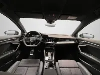 Gebraucht Audi S3 Basis 310 PS (228 kW) 2024 Mythosschwarz metallic (metallic) Limousine