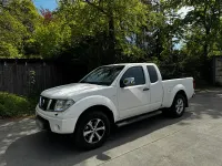Usata Nissan Navara 2009 Bianco Pick-up