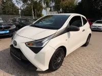 Gebraucht Toyota Aygo 72 PS (52 kW) 2019 Weiß Kleinwagen