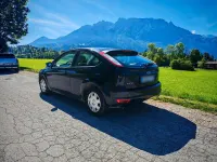 Gebraucht Ford Focus 100 PS (73 kW) 2008 Schwarz Limousine
