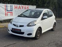 Gebraucht Toyota Aygo Cool 68 PS (50 kW) 2011 Weiß Kleinwagen