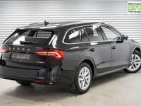 Nowe Skoda Octavia Selection 150 KM (110 kW) 2025 Czarny Kombi