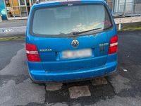 Gebraucht VW Touran 140 PS (102 kW) 2004 Blau Van / Kleinbus