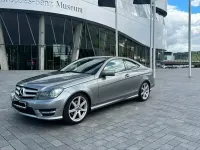 Gebraucht Mercedes C180 156 PS (114 kW) 2012 Silber Coupé