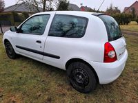 Gebraucht Renault Clio II Campus 56 PS (41 kW) 2009 Weiß Kleinwagen