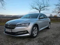 Gebraucht Skoda Superb 200 PS (147 kW) 2022 Silber Limousine