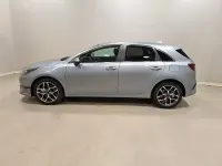 Neu Kia Ceed Style 140 PS (102 kW) 2025 Lunar silber Kleinwagen