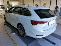 Gebraucht Skoda Octavia Style 150 PS (110 kW) 2022 Weiß Kombi