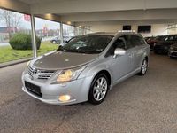 Gebraucht Toyota Avensis 2012 Silber Limousine