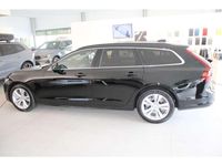 Gebraucht Volvo V90 Core 197 PS (144 kW) 2023 Schwarz Kombi