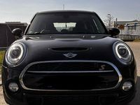 Second-hand Mini Cooper S Chili 192 CP (141 kW) 2017 Negru Hatchback