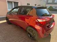 Gebraucht Toyota Yaris 101 PS (74 kW) 2018 Rot Kleinwagen