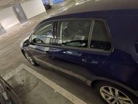 Gebraucht VW Golf VII Highline 131 PS (96 kW) 2017 Blau Kleinwagen