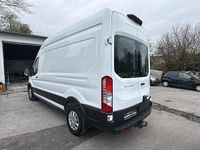 Gebraucht Ford Transit Trend 131 PS (96 kW) 2020 Weiß Van / Kleinbus