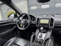 Second-hand Porsche Cayenne Sport 416 CP (305 kW) 2015 Negru SUV