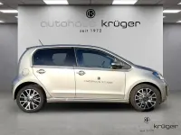 Używany VW e-up! Edition 61 kW (83 KM) 2023 Srebrny Hatchback