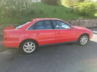 Gebraucht Audi A4 Sport 165 PS (121 kW) 1998 Rot Limousine