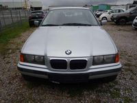 Gebraucht BMW 316 102 PS (75 kW) 1997 Silber Limousine