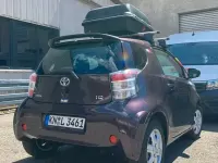 Gebraucht Toyota iQ 68 PS (50 kW) 2009 Violett Kleinwagen