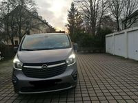 Gebraucht Opel Vivaro S 145 PS (106 kW) 2016 Grau Van / Kleinbus