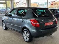 Gebraucht Skoda Fabia Fresh 86 PS (63 kW) 2014 Grau Limousine