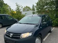 Używany Dacia Sandero 75 KM (55 kW) 2014 Niebieski Hatchback