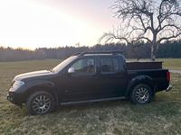 Gebraucht Nissan Navara 231 PS (169 kW) 2013 Schwarz Pickup