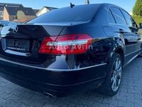 Gebraucht Mercedes E350 292 PS (214 kW) 2009 Braun Limousine