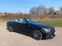 Gebraucht Mercedes E250 AMG line 211 PS (155 kW) 2016 Schwarz Cabrio