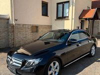 Gebraucht Mercedes E220 194 PS (142 kW) 2016 Schwarz Limousine
