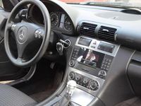 Gebraucht Mercedes C220 150 PS (110 kW) 2008 Tenoritgrau  metalliclack Coupé