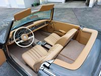 Gebraucht Mercedes 230 150 PS (110 kW) 1966 Grau Cabrio