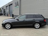 Gebraucht Mercedes C200 Avantgarde 136 PS (100 kW) 2013 Schwarz Kombi