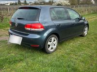 Gebraucht VW Golf VI Team 122 PS (89 kW) 2010 Blau Kleinwagen