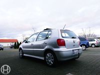 Gebraucht VW Polo 60 PS (44 kW) 2001 Silber metallic Kleinwagen