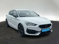 Gebraucht Cupra Leon VZ 300 PS (220 kW) 2024 Nevada weiß metallic Limousine