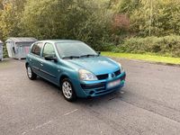 Gebraucht Renault Clio II 75 PS (55 kW) 2004 Blau Kleinwagen