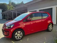 Gebraucht VW up! 75 PS (55 kW) 2012 Rot Kleinwagen
